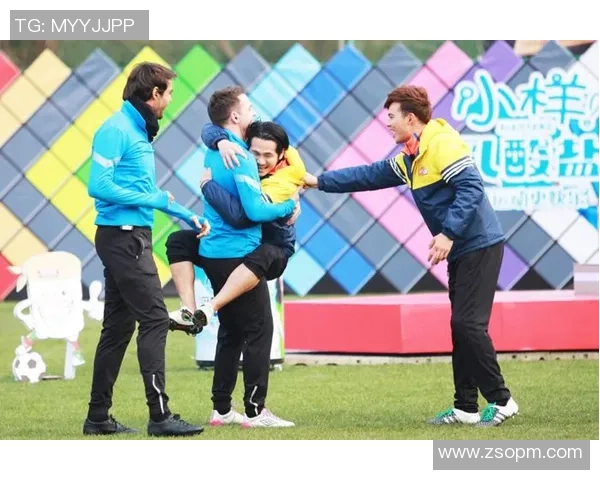 足球明星侧面高清照片展现运动魅力与个性风采的完美结合 足球明星侧面高清照片展现运动魅力与个性风采的完美结合